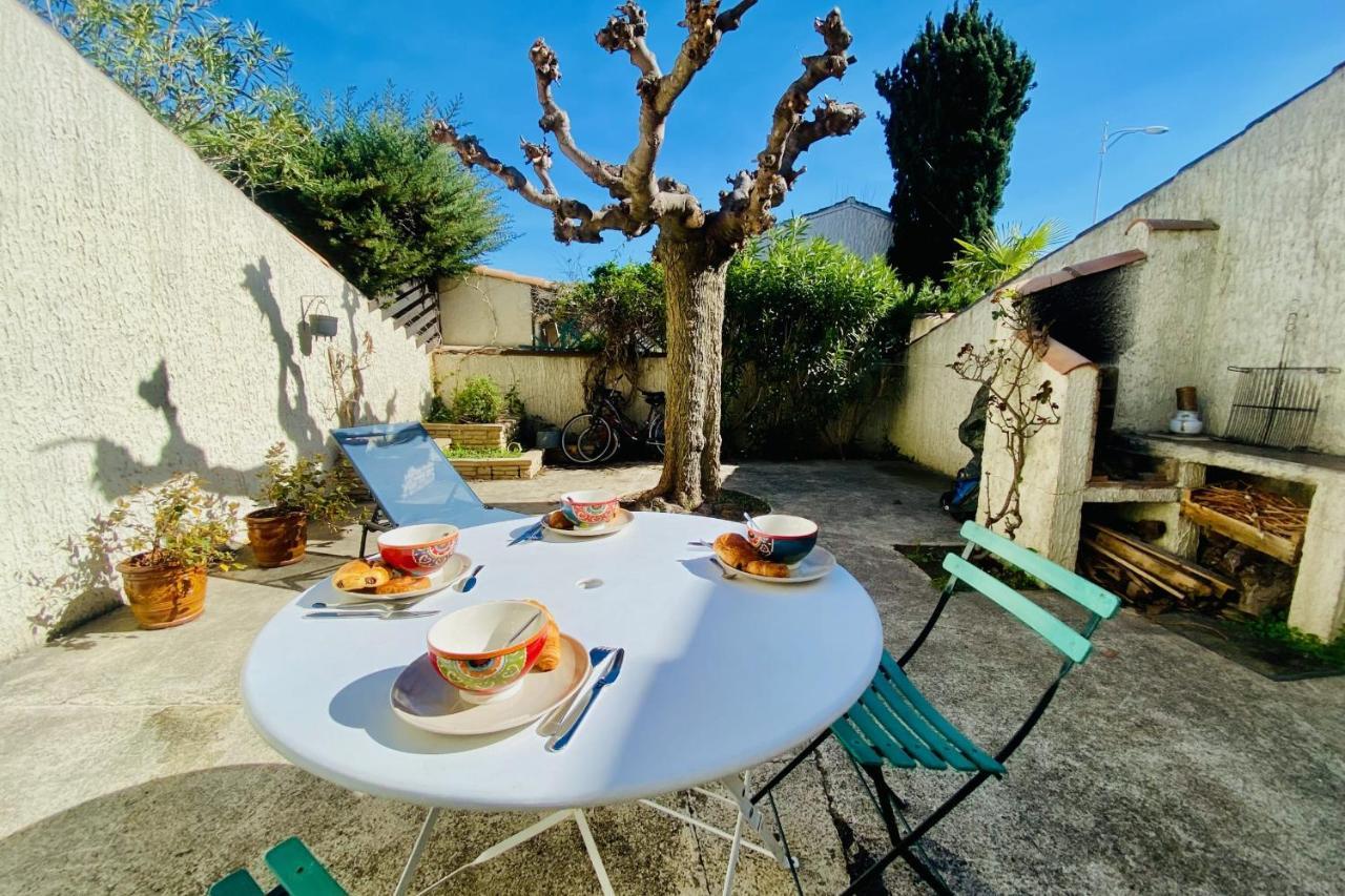 La Maison Des Sauges - Maison De Village Avec Jardin A 500M De La Plage لو غراو دو روا المظهر الخارجي الصورة
